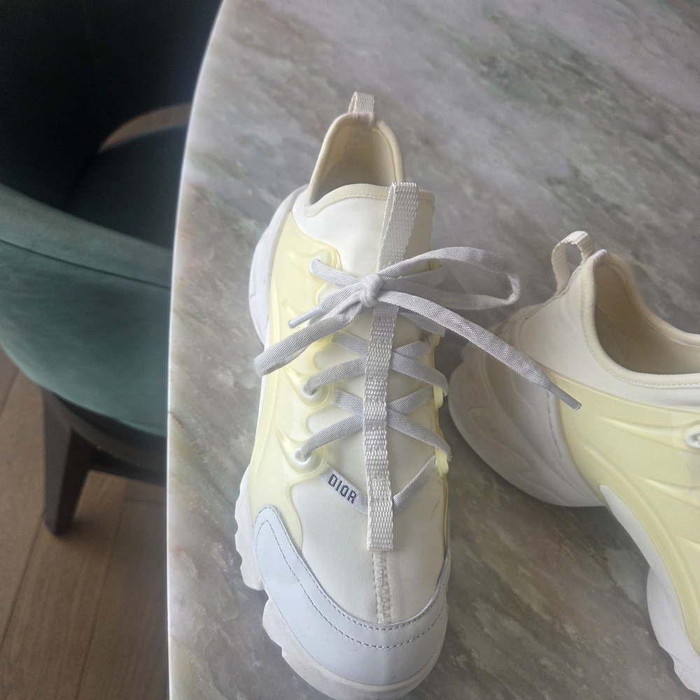 Dior Women's White and Yellow Sneakers